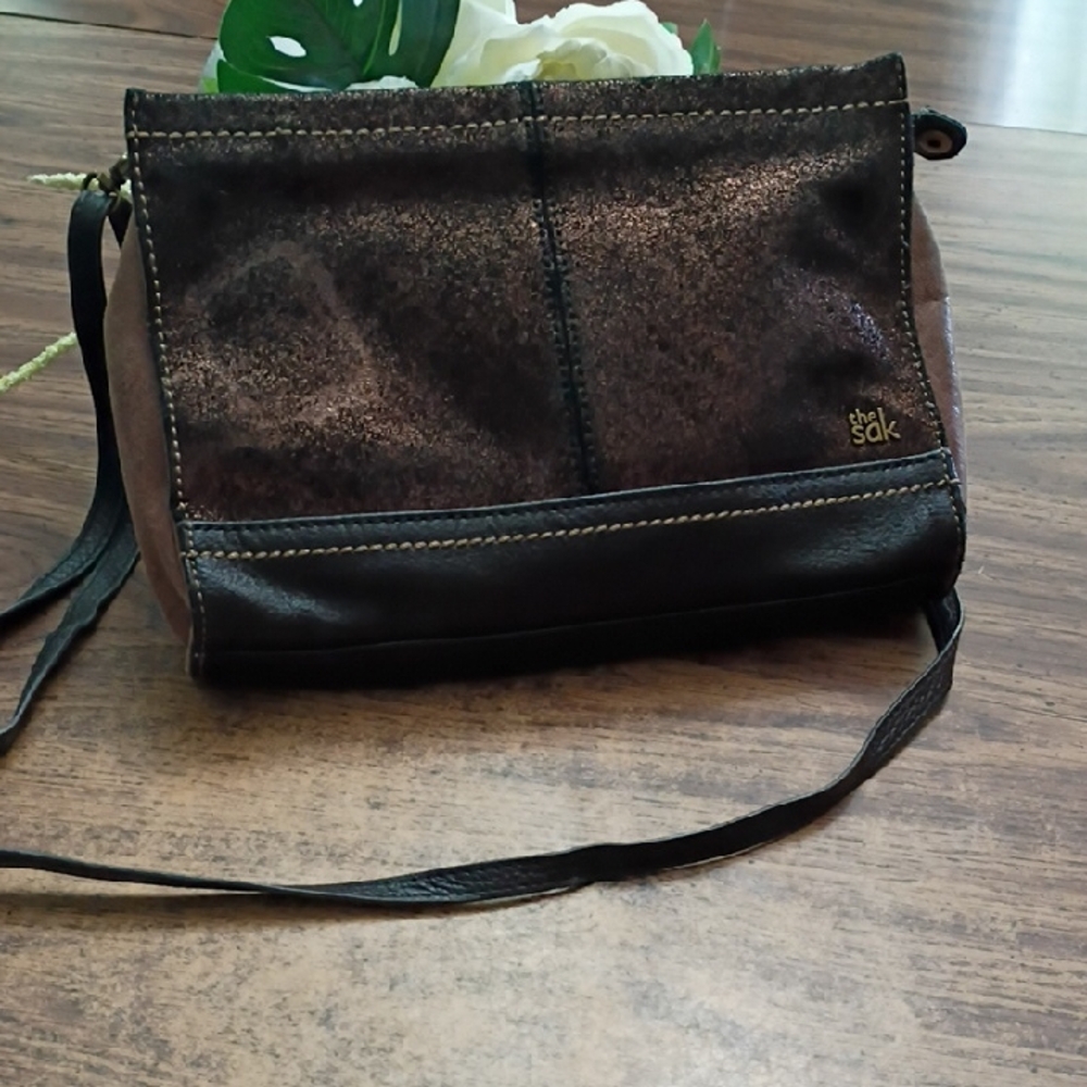 The Sak Metallic Brown and Black Shoulder Bag